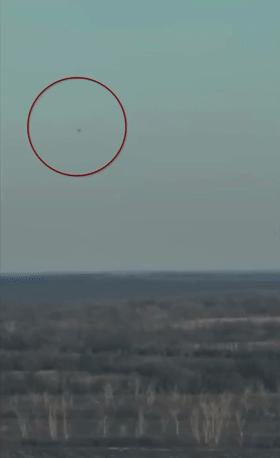 厌倦了普通对战？王牌战争文明重启国际服》直升机和装甲车让你爽快开火！