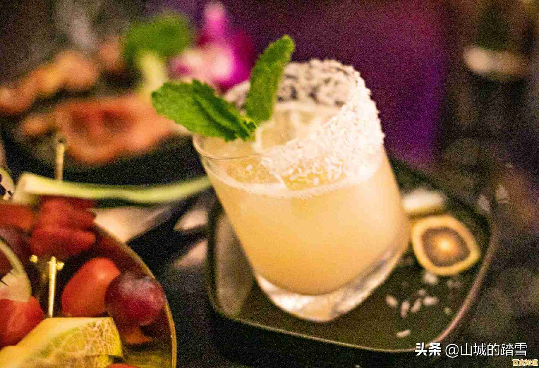 还在找刺激射击手游?正义枪战果盘版》新地图新角色已上线!