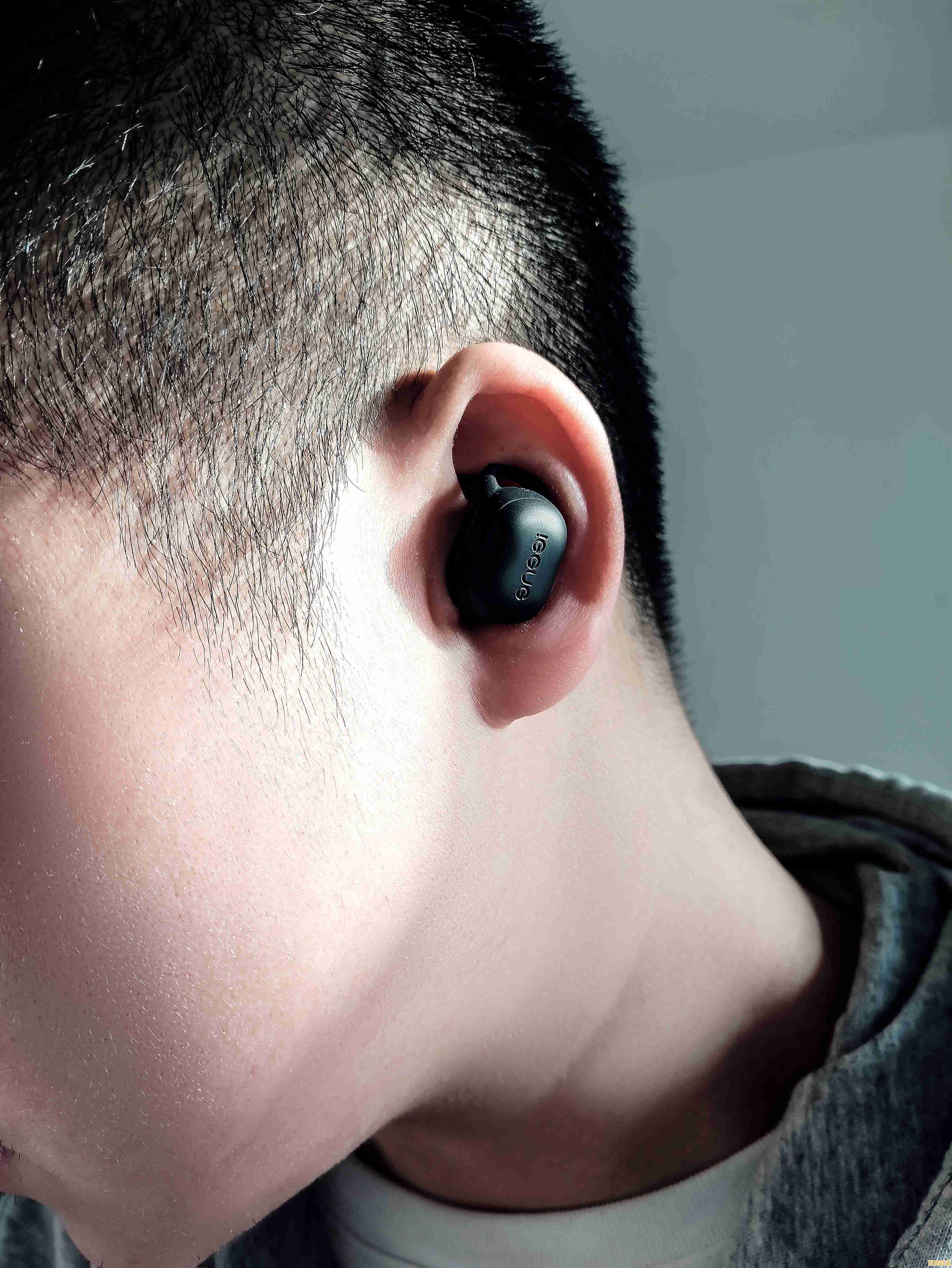 蓝牙耳机搜索故障排查指南：简单步骤解决连接问题