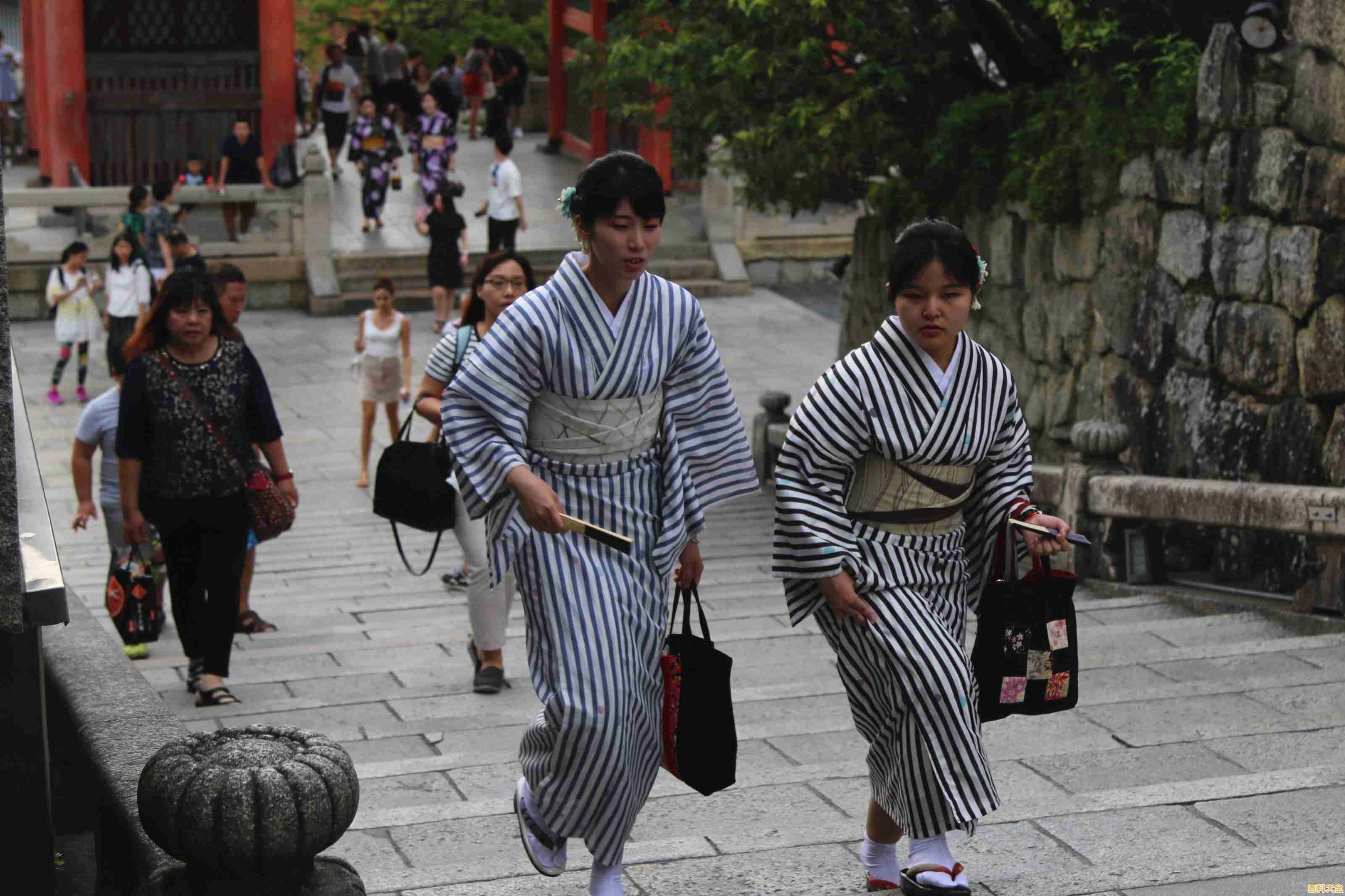 想和日韩玩家同场竞技?快来试试PUBG日韩服3.3吧! 想和日韩玩家同场竞技?快来试试PUBG日韩服3.3吧!